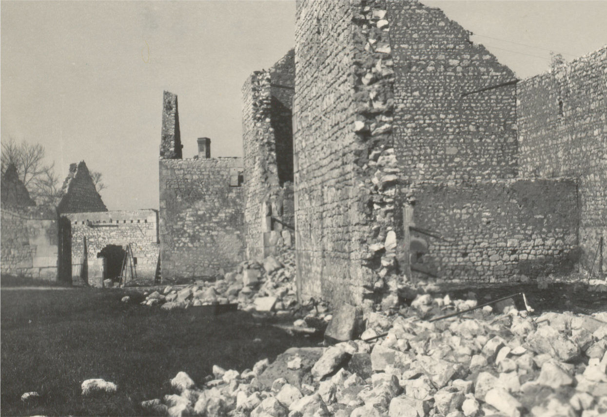 Maillé : village martyr de la 2° guerre mondiale en Touraine (37)